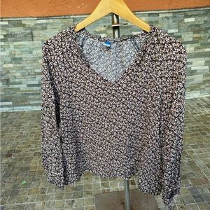 Old navy long sleeve medium floral top